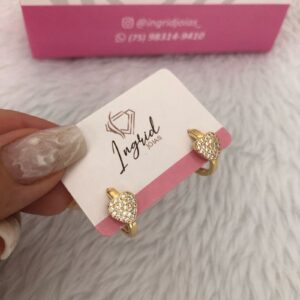 Argola Semijoia Coração Cravejado