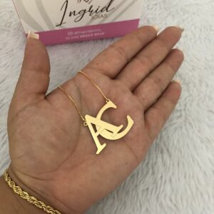 Colar Personalizado com Iniciais Média