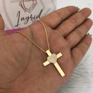 Colar Semijoia Cruz Com Coração Cravejado